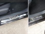 Накладки на пороги (лист зеркальный надпись Tiida) для автомобиля Nissan Tiida 2015- TCC Тюнинг арт. NISTII15-06