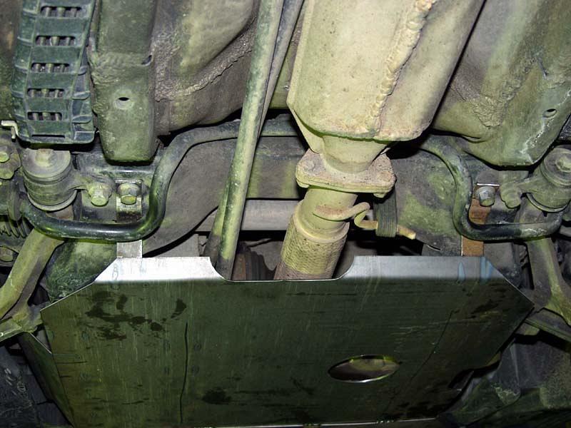 19.0381 Защита картера и КПП Rover 400 RT V-1,4;1,6;2,0 (1995-2000) (сталь 2,0 мм)