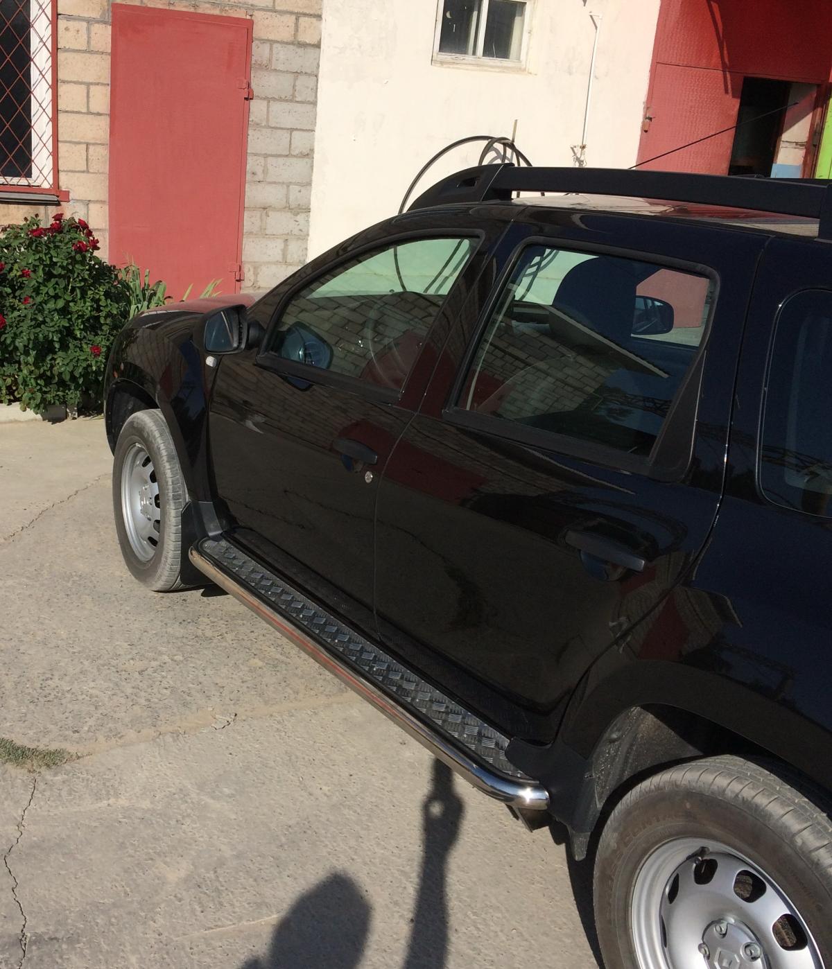 Пороги с накладным листом для автомобиля RENAULT Duster 2011, Россия RD.11.41-3