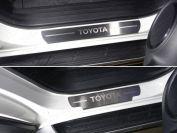 Накладки на пороги (лист шлифованный надпись Toyota) 4шт для автомобиля Toyota Fortuner 2017-