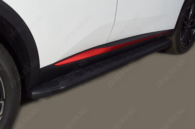 Пороги алюминиевые с пластиковой накладкой (карбон черные) 1720 мм Changan CS55 plus 2WD 1.5T 2023- арт. CHANCS55PL23-07BL