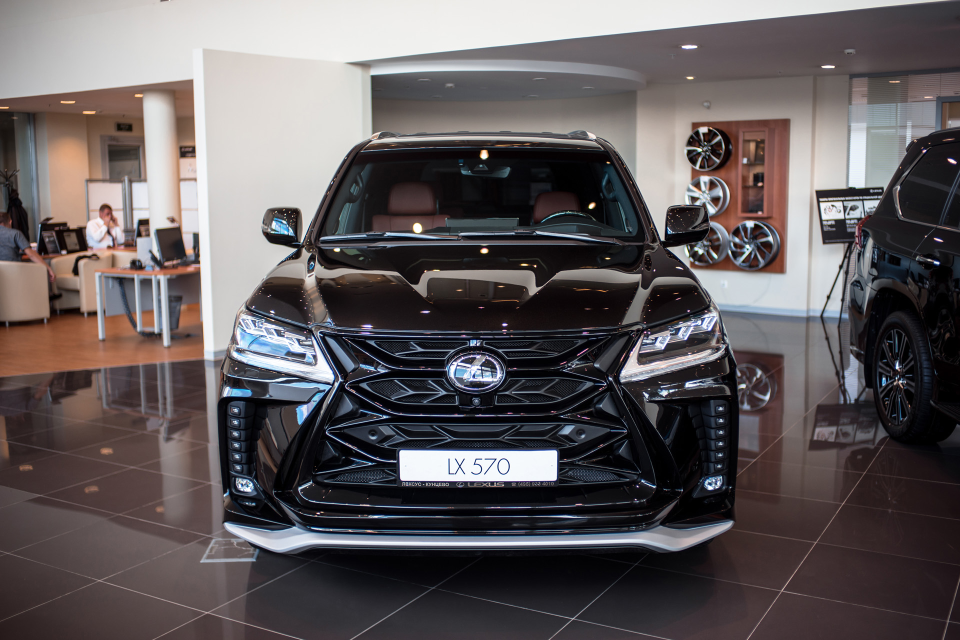 Решетка радиатора в сборе для бампера MTR Design Lexus LX 2015-2022, MTR, арт. MTR-J201-160145