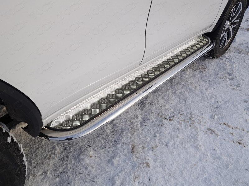 Пороги с площадкой 75х42 мм для автомобиля Chevrolet Niva (Bertone Edition) 2011-, TCC Тюнинг CHEVNIV12-10