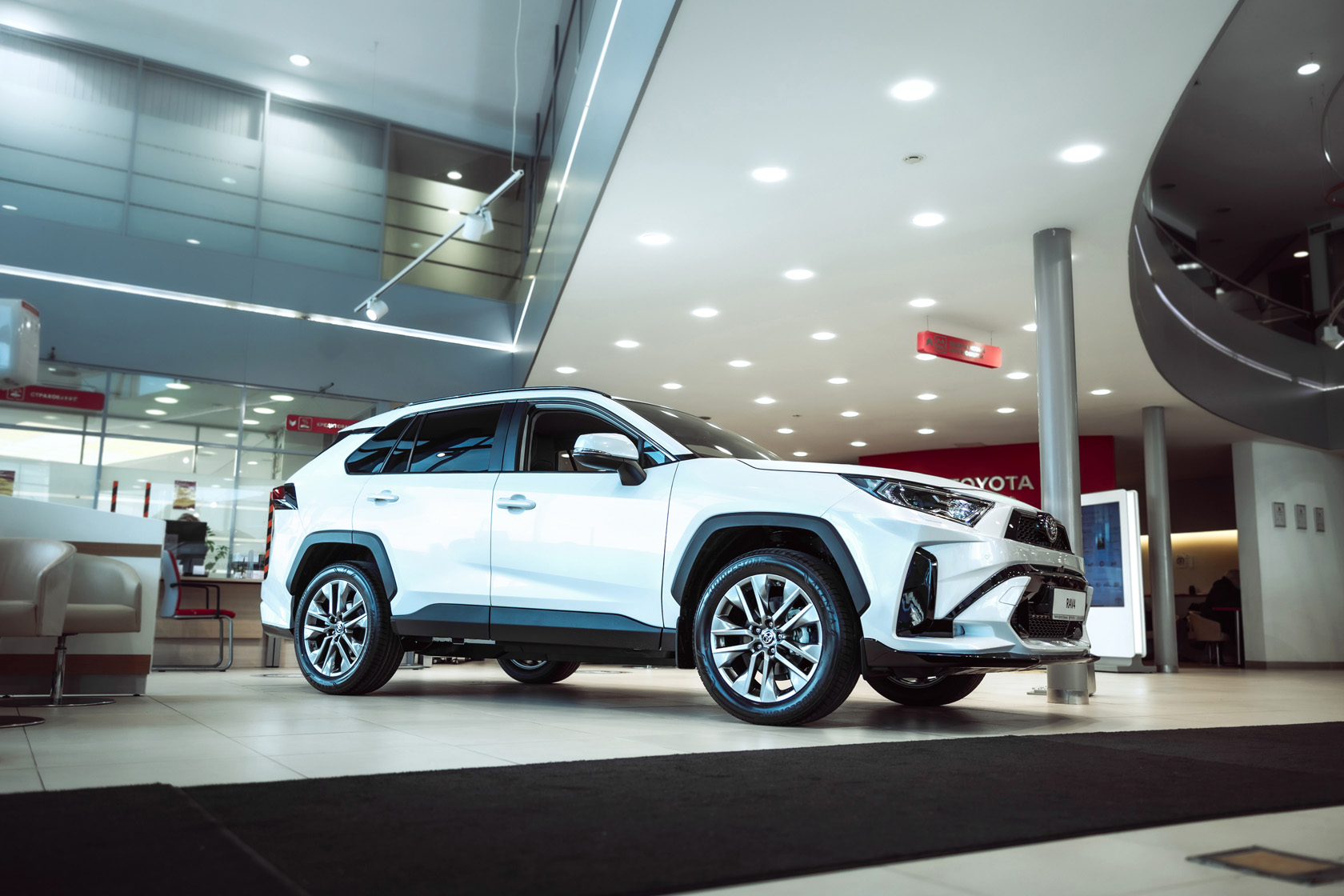 Комплект бамперов в сборе с насадками для Toyota RAV4 2018-2025, MTR, арт. MTR-XA50-190451