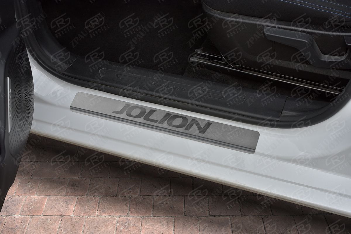 HAVAL JOLION 1.5 2WD 2021- Накладки на пороги RUSSTAL (нерж., шлиф., надпись) HJOL21-03
