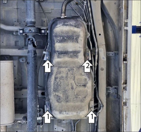 Защита стальная Мотодор (Топливный бак), 2 мм,  SKM M7  2026-2026 арт. 72103