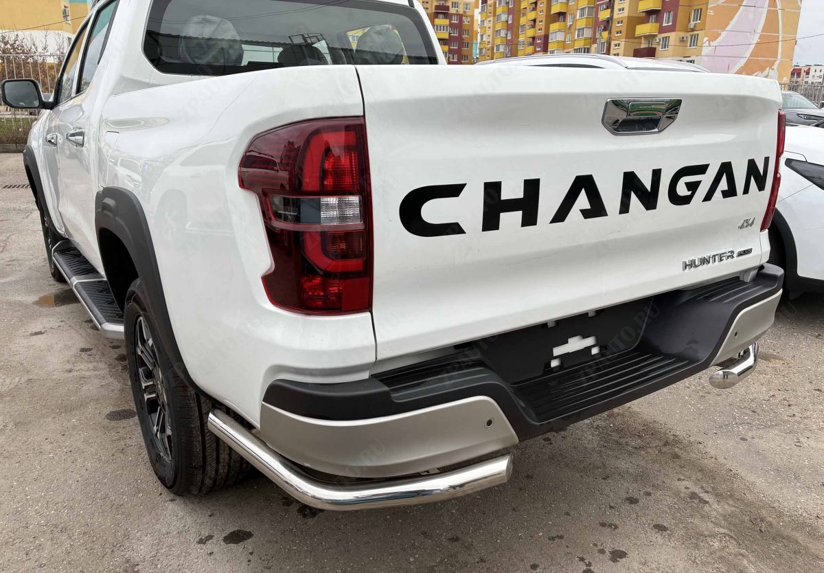Защита заднего бампера угловая для автомобиля CHANGAN Hunter Plus 2022 арт. CGHTP.22.18