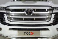 Решетка радиатора 12 мм для автомобиля Toyota Land Cruiser 300 (70TH ANNIVERSARY) 2021- арт. TOYLC30021-20