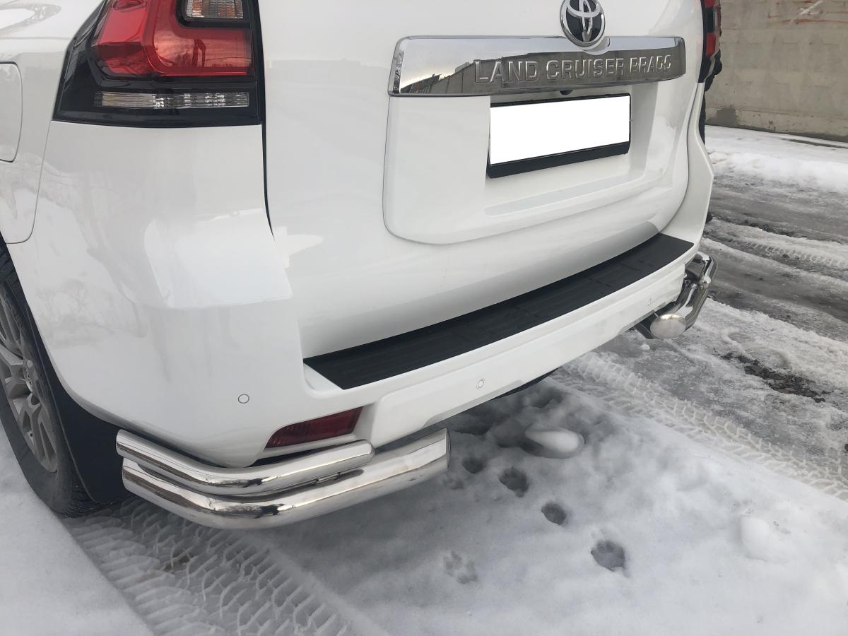 Защита заднего бампера угловая двойная для автомобиля Toyota Land Cruiser Prado 150    2017 арт. TLCP150.17.20
