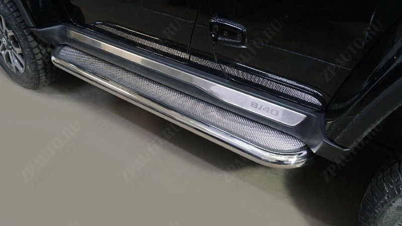 Пороги с площадкой (нерж. лист)  60,3 мм Baic BJ40 2.0L 4WD 2023- арт. BAICBJ4023-05