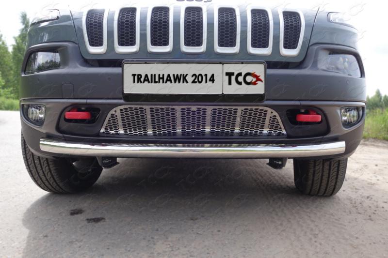 Решетка радиатора (лист) для автомобиля Jeep Cherokee (Traihawk) 2014-, TCC Тюнинг JEEPCHERTRAIL14-12