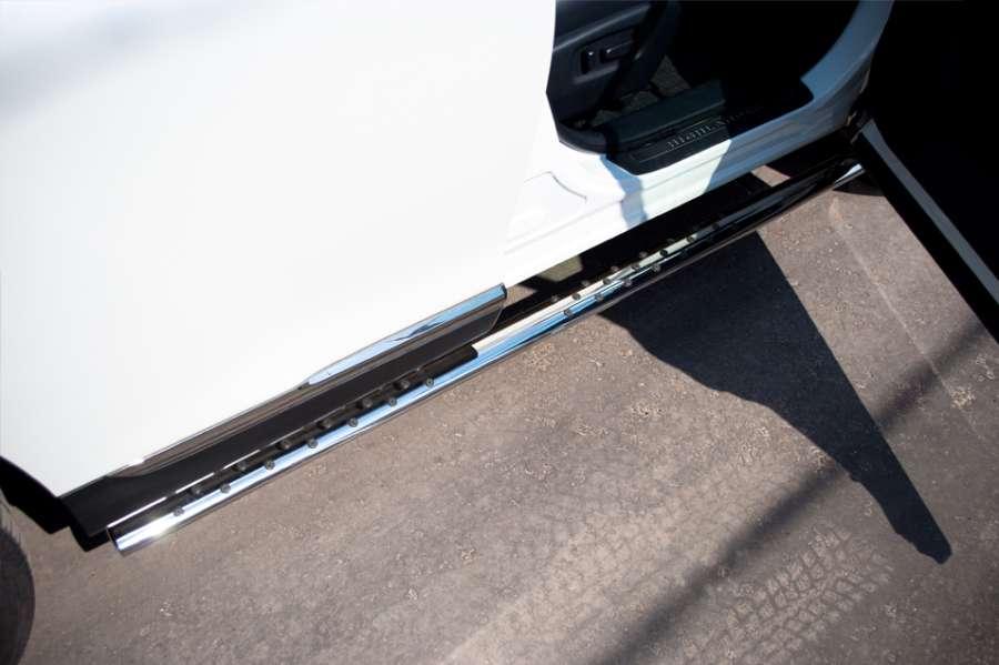 Пороги труба d75x42 овал с проступью для Toyota Highlander 2010, Slitkoff THO-000741