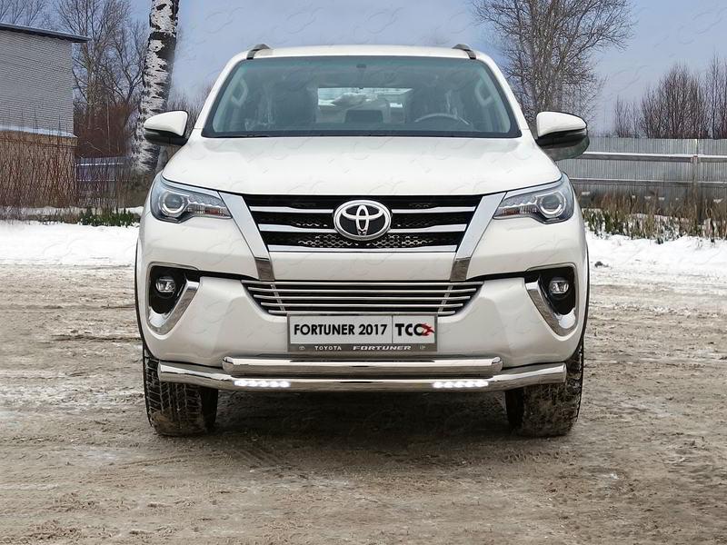 Защита передняя нижняя (двойная с ДХО) 76,1/60,3 мм для автомобиля Toyota Fortuner 2017-, TCC Тюнинг TOYFORT17-24