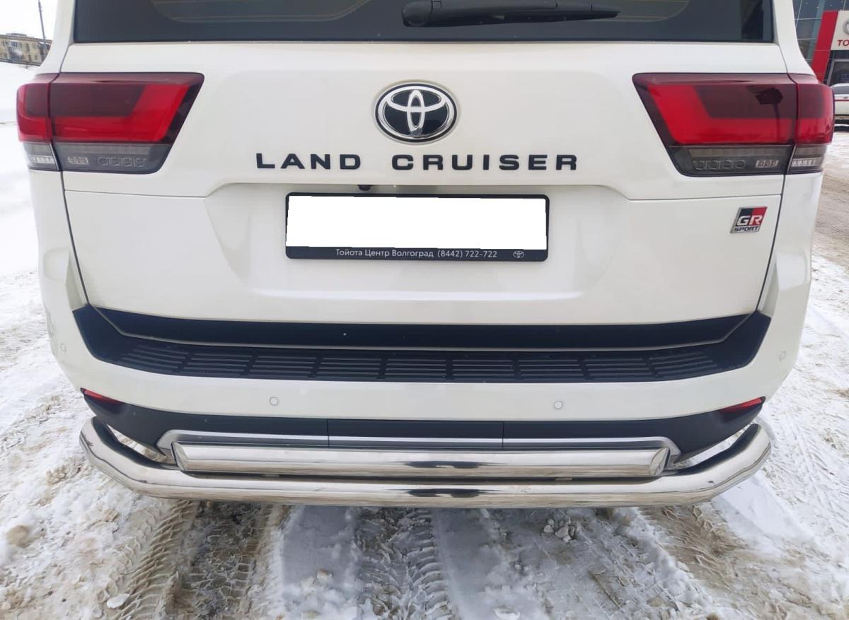 Защита заднего бампера двойная для автомобиля Toyota Land Cruiser 300 GR Sport 2021 арт. TLCGRS300.21.16