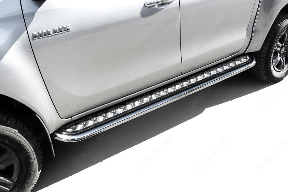 Защита порогов d57 с листом усиленная Toyota Hilux (2020-2023) Black Edition, Slitkoff, арт. THL20-005BE