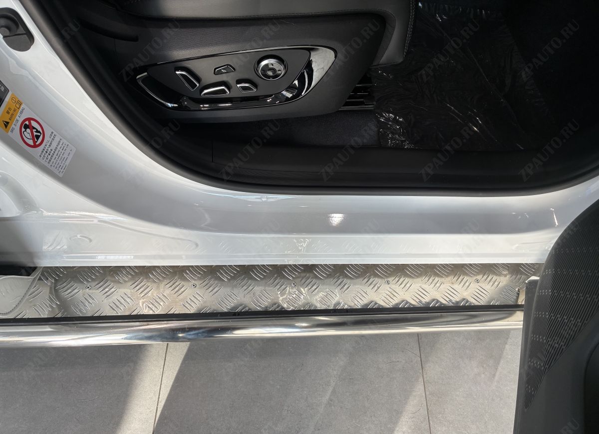 Пороги с накладным листом для автомобиля CHANGAN CS75 Plus IV 2025г арт. CGCS75P.25.41