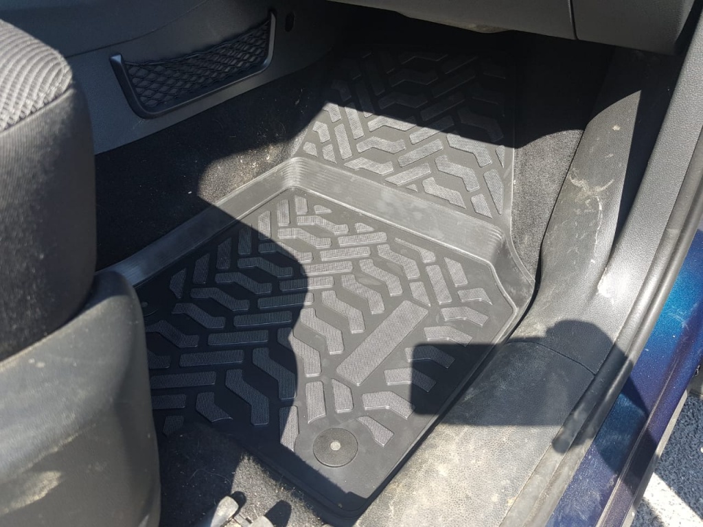 Ковры модельные (высокий борт) для Skoda Kodiaq (2017-) (3D с подпятником) , Элерон, арт. 61627