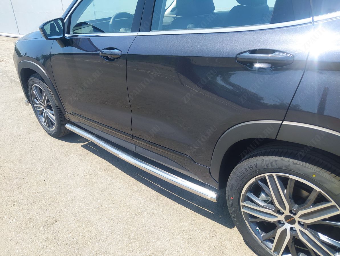 Защита штатного порога труба для автомобиля CheryExeed LX 2022 арт. CHELX.22.32