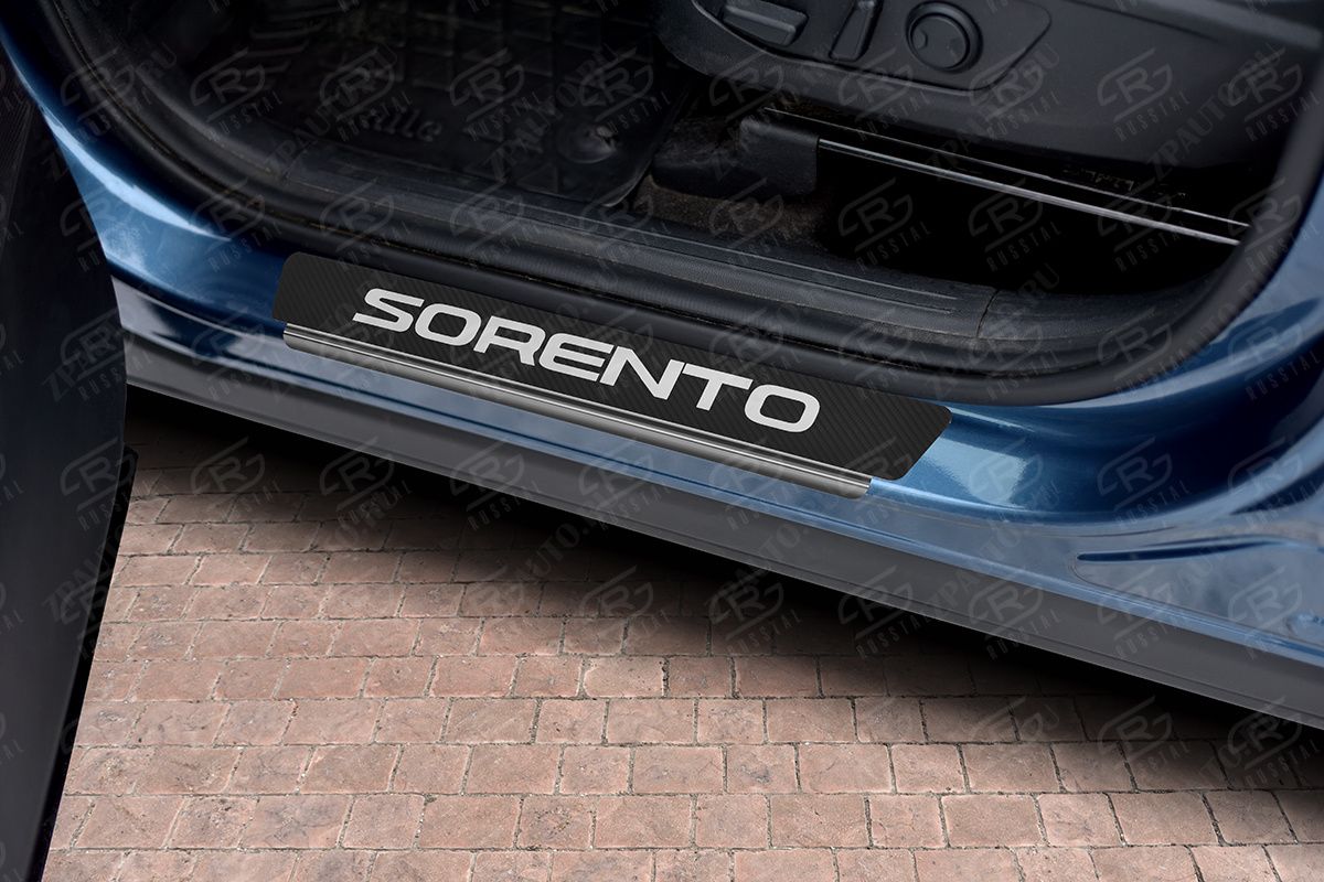 KIA SORENTO 2020- Накладки на пороги RUSSTAL (нерж., карбон, надпись) KSOR20-06