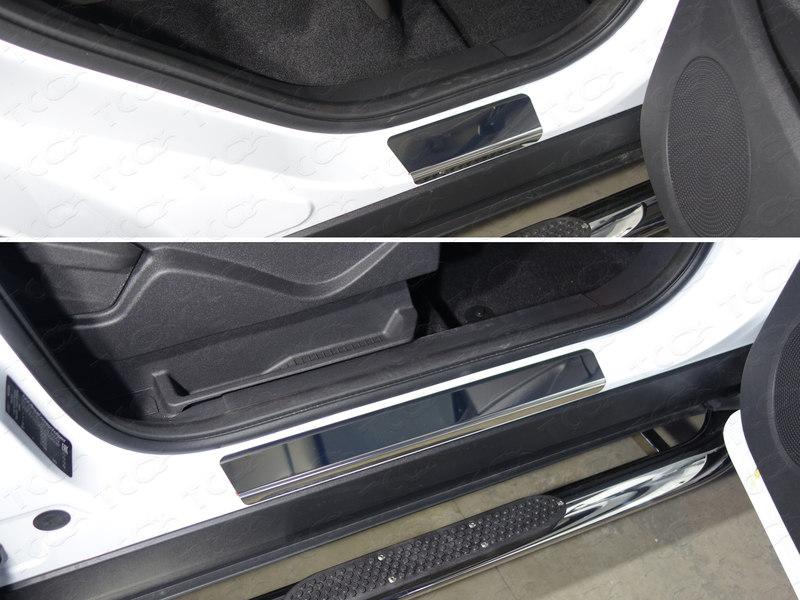 Накладки на пороги (лист зеркальный) для автомобиля Ford Kuga 2016-