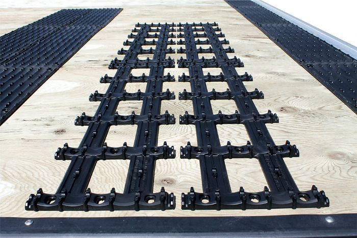 Пластиковая нескользящая сетка для прицепа, STORM, арт. Super-TractionGrid