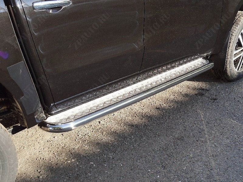 Пороги с площадкой 60,3 мм Dongfeng DF6 2.3D Luxury 2022- арт. DONGFDF622-23
