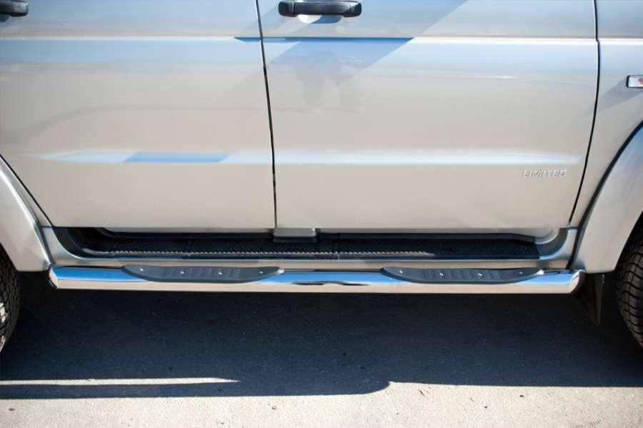 Пороги труба d76 с накладками вариант 1 для UAZ Patriot, Slitkoff UPT-0005051