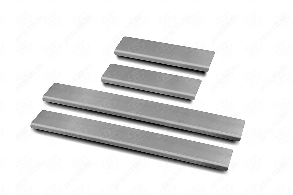 RENAULT DUSTER 2021- Накладки на пороги RUSSTAL (нерж.,шлиф) RND21-02