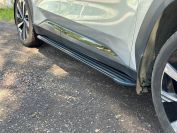 Пороги алюминиевые "Slim Line Black" 1820 мм Geely Atlas 2023- арт. GEELEATL23-01B