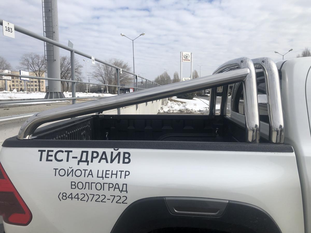 Защитная дуга двойная для автомобиля Toyota Hilux  2015 арт. THL.15.90-9