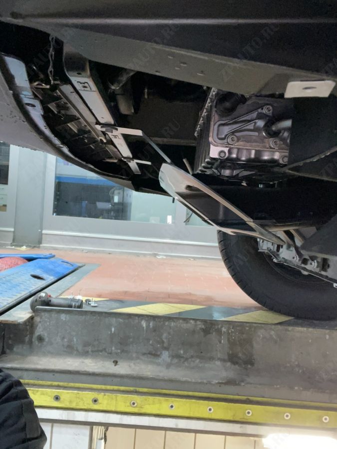 Защита картера и КПП для Mercedes-Benz Sprinter  2018 -, V-2,1D AТ, FWD, Sheriff, сталь 2,0 мм, арт. 13.4467