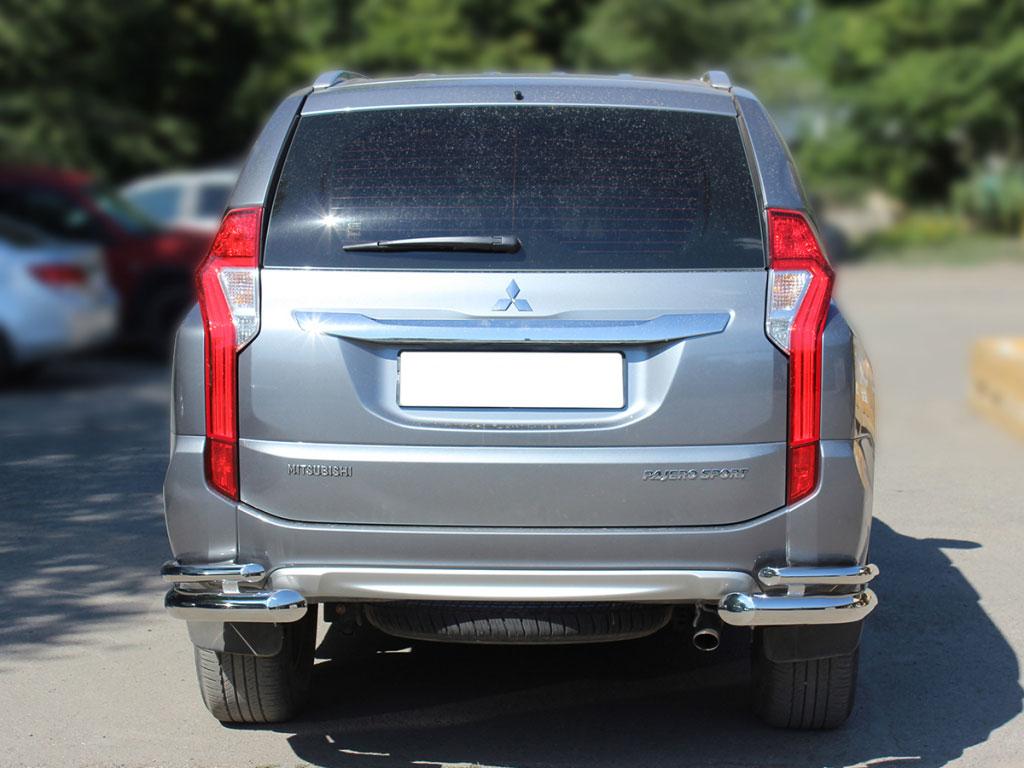 Защита заднего бампера уголки двойные d76+43 на Mitsubishi Pajero Sport 2016, Технотек MPS16_3