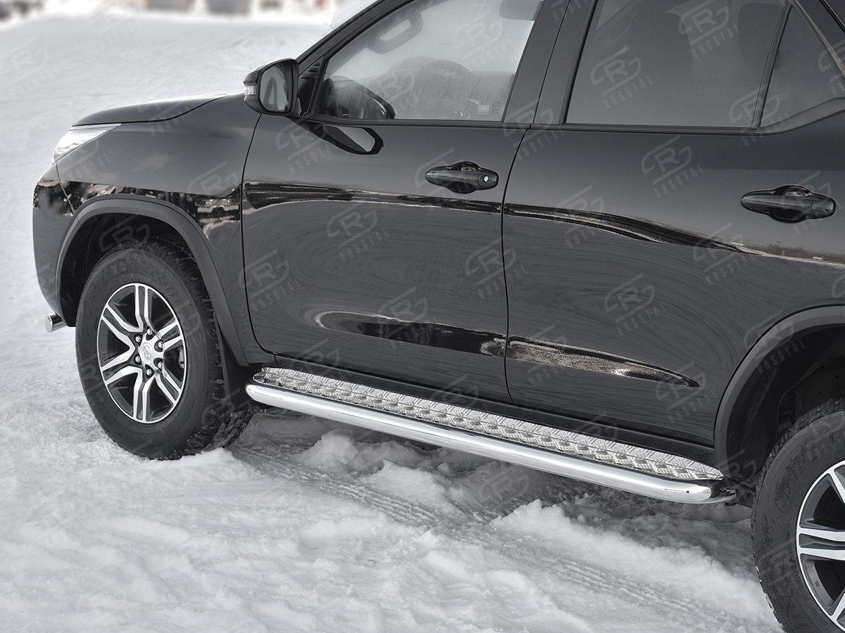 Пороги труба d57 с листом вариант 2 на Toyota Fortuner 2017, Slitkoff TFL-0028832