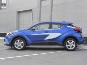 Пороги труба 75х42 овал с проступью TCHO-003030 для автомобиля TOYOTA C-HR 2018-, Slitkoff