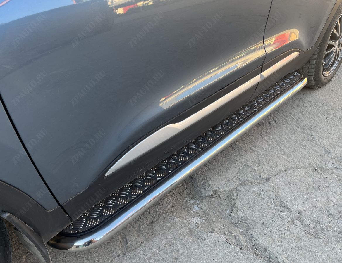 Пороги с накладным листом для автомобиля Chery Tiggo 4 2024 Рестайлинг арт. CHTGR.4.24.41