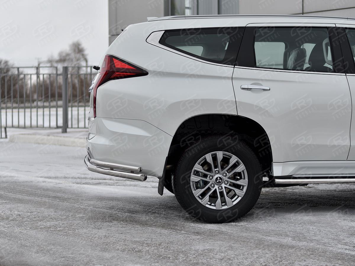 MITSUBISHI PAJERO SPORT 2021- Защита заднего бампера d57 секции-d42 уголки MPJSZ-003658