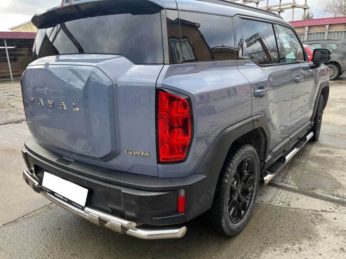 Пороги труба с проступью для автомобиля HAVAL H3 2024 арт. HVH3.24.93