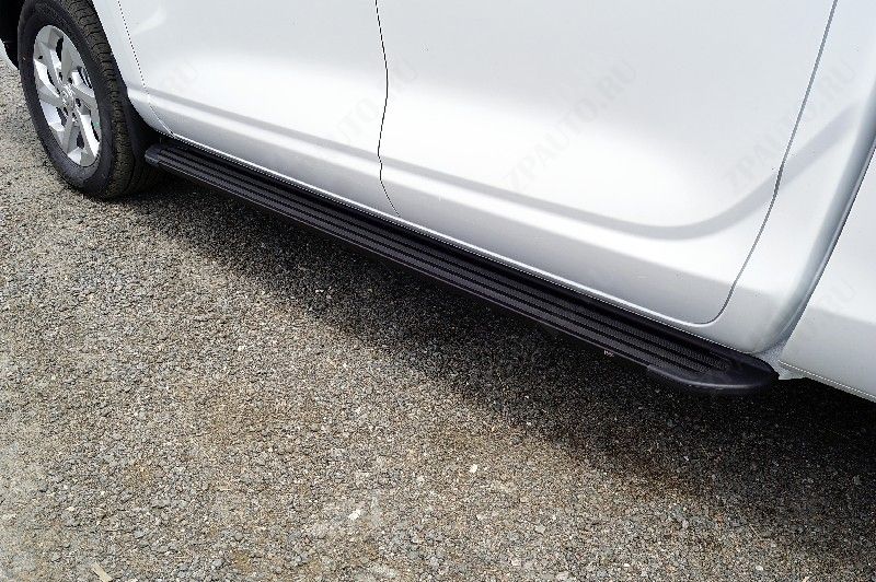 Пороги алюминиевые "Slim Line Black" 2020 мм Great Wall POER KINGKONG 2023- арт. GRWALPOERKK23-17B