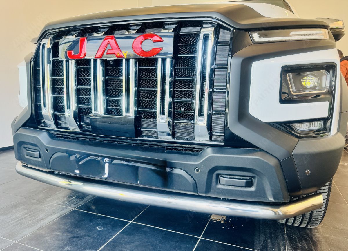Защита переднего бампера  для автомобиля JAC  T9 2021 арт. JAC.T9.21.02