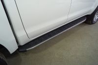 Пороги алюминиевые с пластиковой накладкой (карбон серые) 1920 мм Sollers ST8 2025- арт. SOLST825-04GR