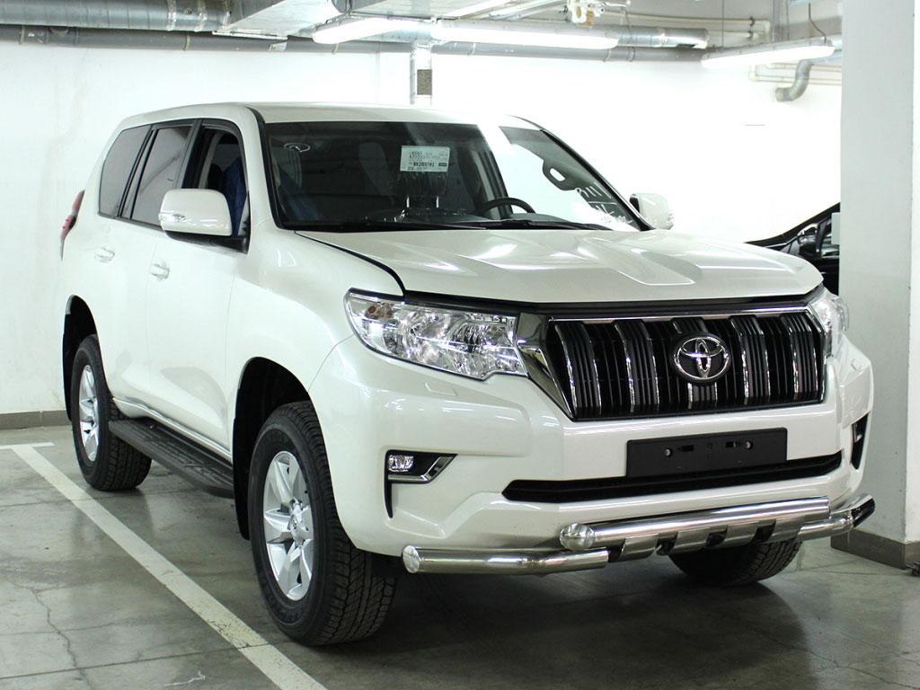Защита переднего бампера d76 с доп.накладками на Toyota LC Prado 150 2017, Технотек LCPR17_1.8