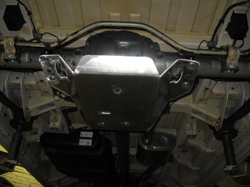 Защита редуктора для VOLKSWAGEN Crafter  2017 -, V-2,0TDI MT AWD, Sheriff, алюминий 6 мм, арт. 26.4430