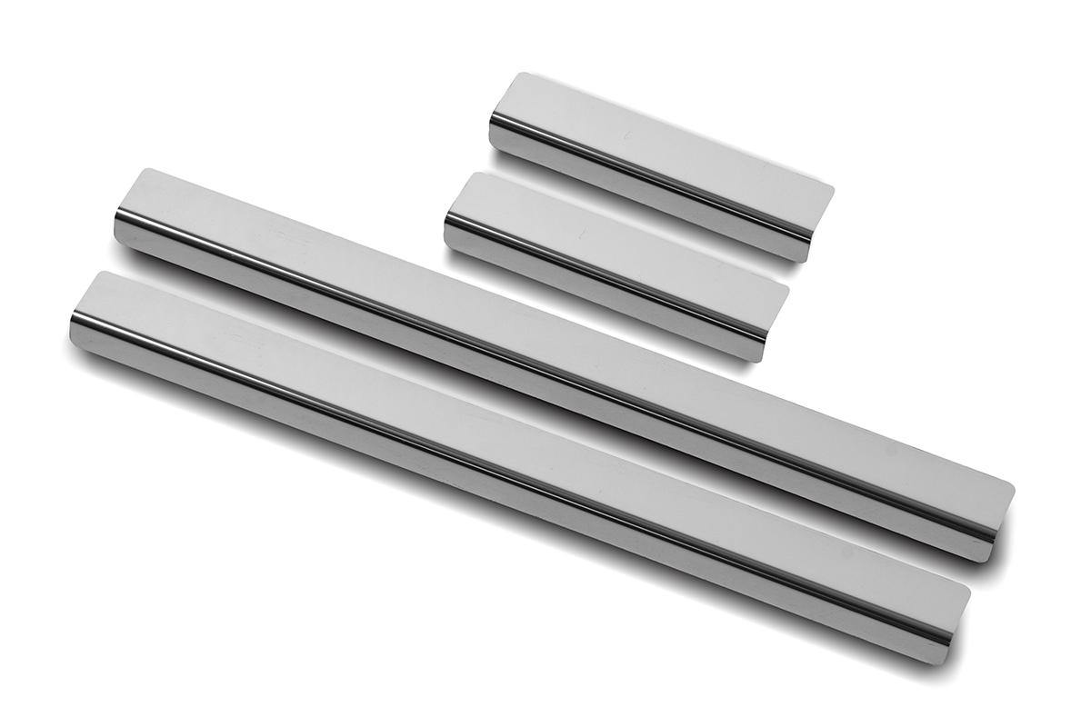 Накладки на пороги RUSSTAL (нерж., зеркало) SBFOR13-01 для SUBARU FORESTER(SJ) 2016-2018