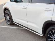 Пороги труба d75х42 овал с проступью на Toyota Highlander 2016, Slitkoff THRO-002620