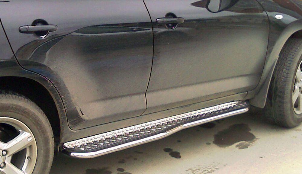 Пороги с листом фигурные d-43  для KIA Sportage 2008-2010, Технотек KSP_2