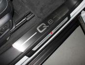 Накладки на пороги (лист шлифованный надпись Q8) 4шт для автомобиля Audi Q8 2019- TCC Тюнинг арт. AUDIQ819-04