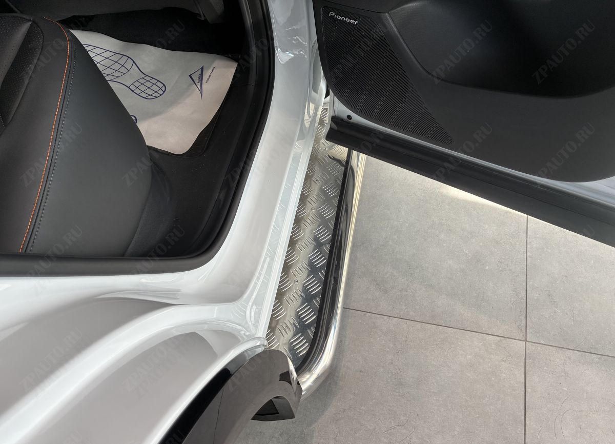 Пороги с накладным листом для автомобиля CHANGAN CS75 Plus IV 2025г арт. CGCS75P.25.41