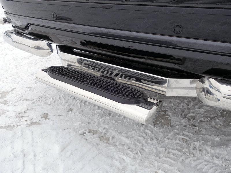 Задняя подножка овальная 120х60 мм (под фаркоп) для автомобиля Toyota Land Cruiser 200 EXECUTIVE 2016-, TCC Тюнинг TOYLC200EX16-27