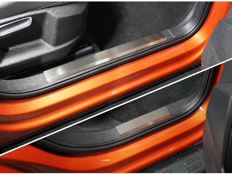 Накладки на пластиковые пороги (лист шлифованный) 4шт для автомобиля Volkswagen Taos 2021- арт. VWTAO21-07