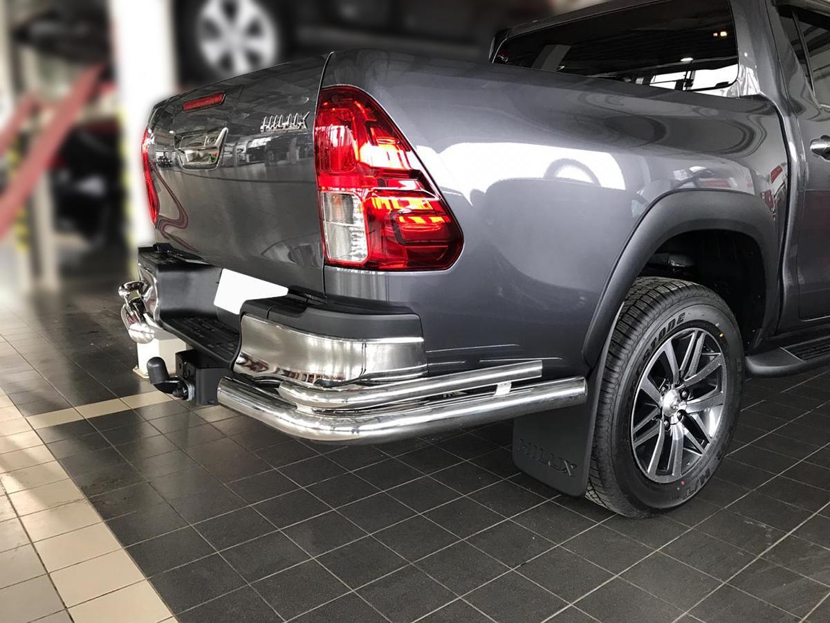 Защита заднего бампера "уголки" d-76+43 для автомобиля Toyota Hilux 2015-2019 г.в., Технотек, арт. TH15_3.1